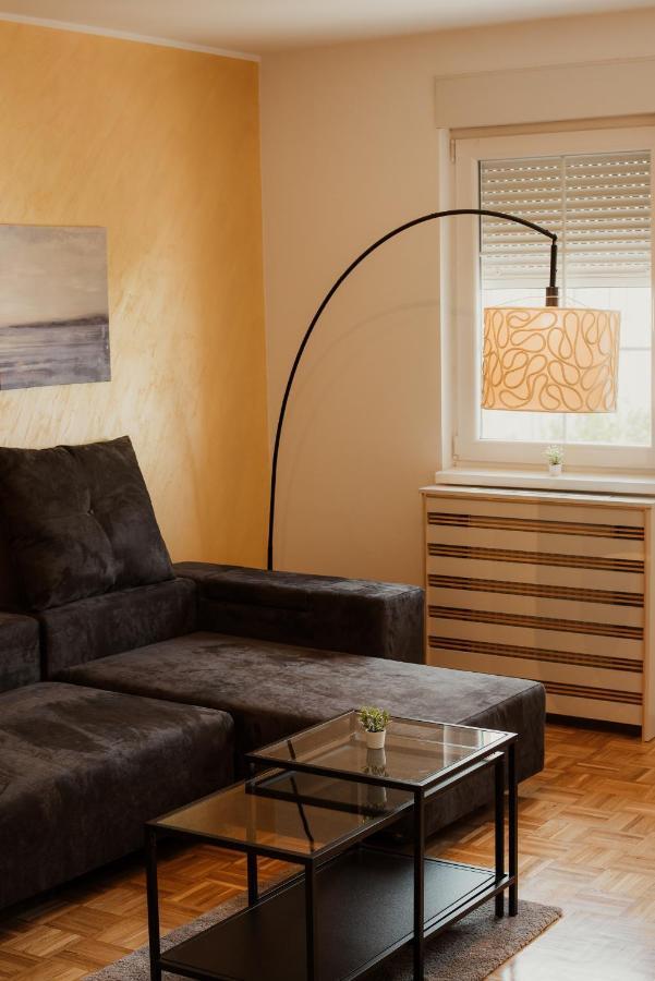 Mb Apartments Нови Сад Екстериор снимка