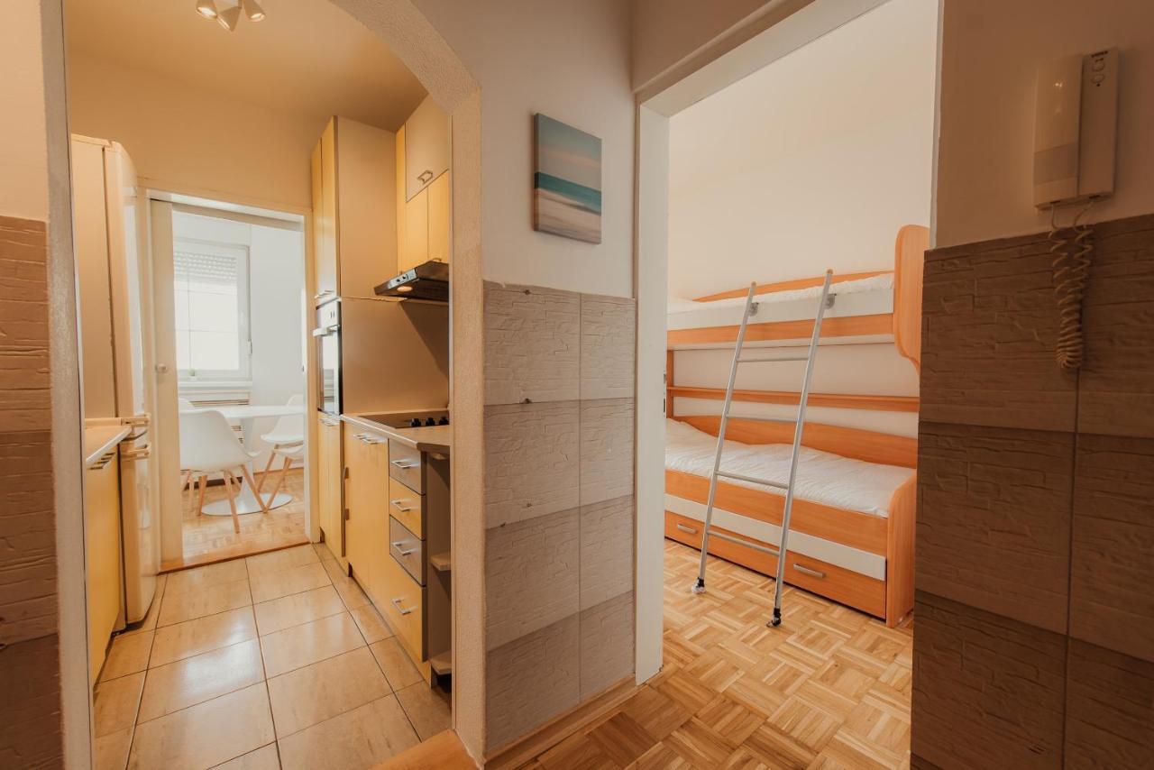 Mb Apartments Нови Сад Екстериор снимка