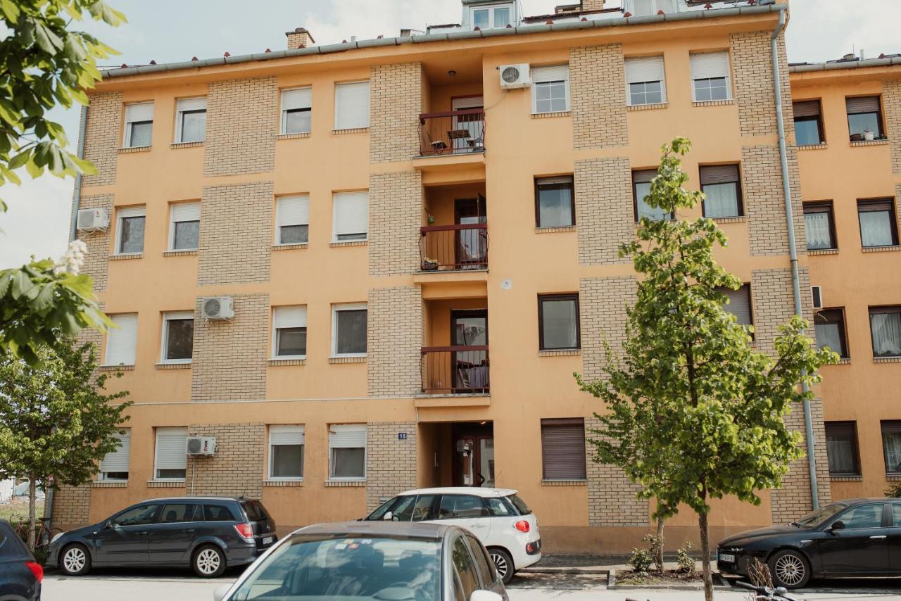 Mb Apartments Нови Сад Екстериор снимка